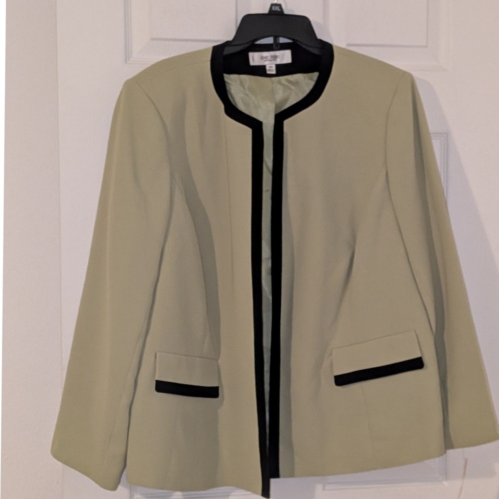 Jones‎ Studio Women 18W Sage Green Black Trim Open Front Collarless Blazer NWT